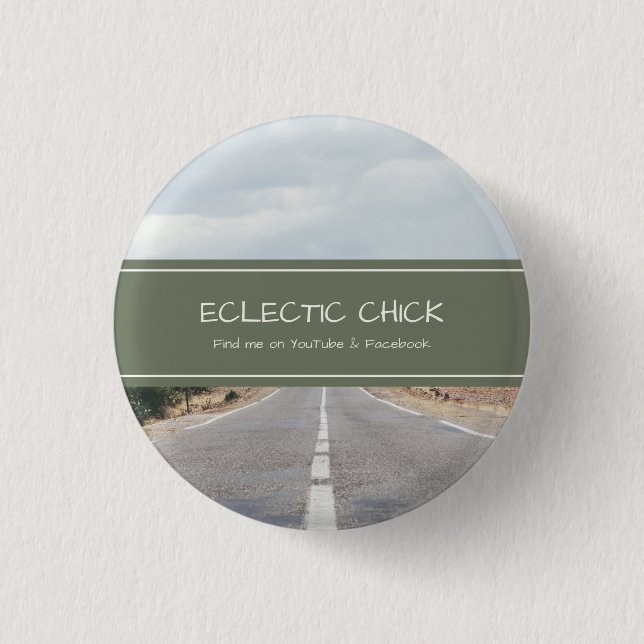 Eclectic Chick YouTube & Facebook 3 Cm Round Badge (Front)