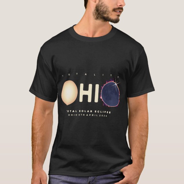 Eclipse 2024 Ohio Total Eclipse Astronomy Graphic  T-Shirt (Front)