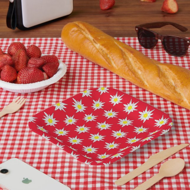 Edelweiss Pattern Red Square Paper Plate (Picnic)