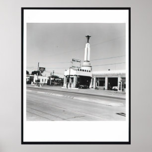 Edward Ruscha - Conoco - Shamrock, Texas (from Fiv Poster