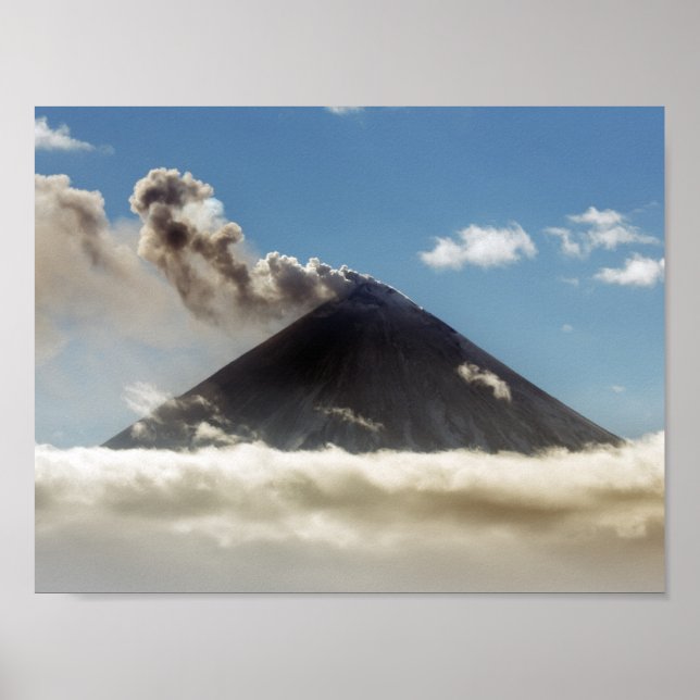 Effusive eruption Klyuchevskoy Volcano. Kamchatka Poster (Front)