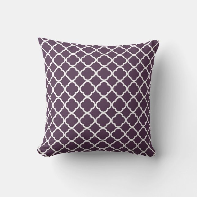 Eggplant Purple Quatrefoil Cushion (Front)