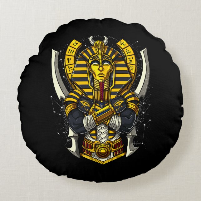 Egyptian Pharaoh Tutankhamun Ancient King Tut Round Cushion (Front)