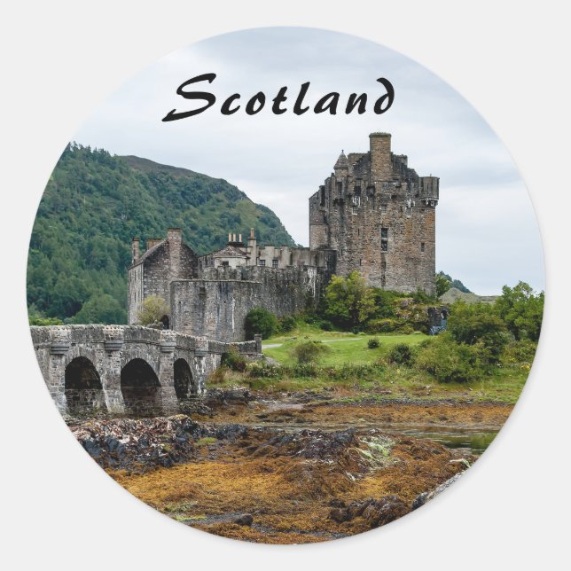 Eilean Donan Castle, Loch Duich - Scotland, UK Classic Round Sticker (Front)