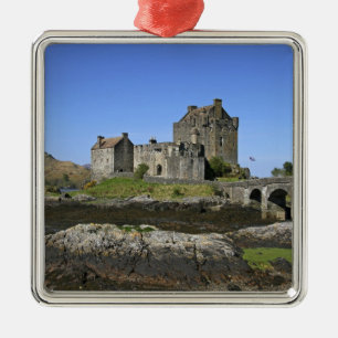 Eilean Donan Castle, Scotland. The famous Eilean 2 Metal Tree Decoration