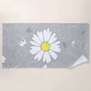 Eilin's Daisy Flower Beach Towel