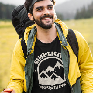 Einfachheit in den Bergen, Wander T-Shirt
