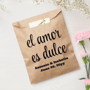 El amor es dulce wedding reception treat for guest favour bag