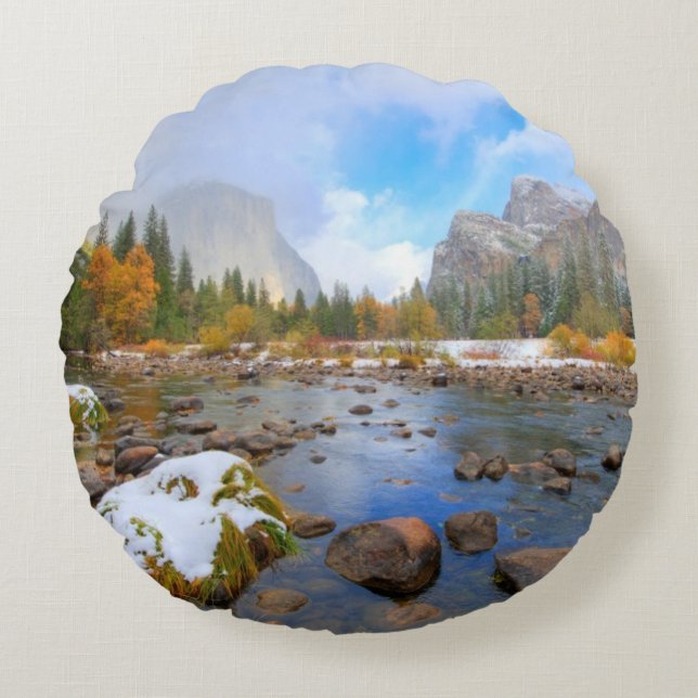 El Capitan and Three Brothers Round Cushion (Front)