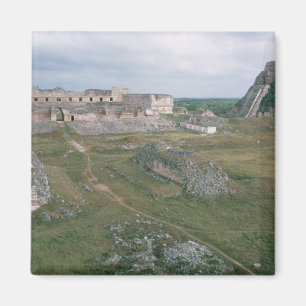 El Castillo and the Nunnery Magnet