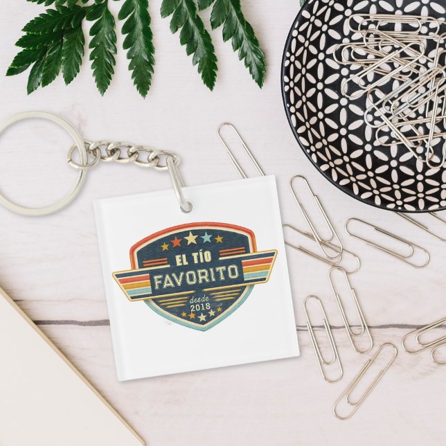 El Tío Favorito Custom Year Retro Patch Design Key Ring (Creator Uploaded)