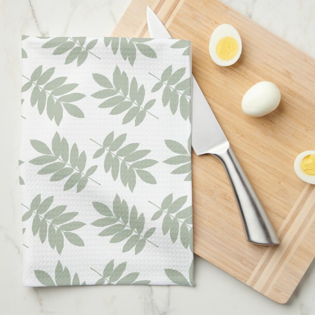 Elder Leaf Pattern Green+White Tea Towel (Quarter Fold)