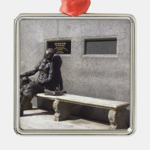 Eleanor Rigby Statue, Liverpool UK Metal Ornament