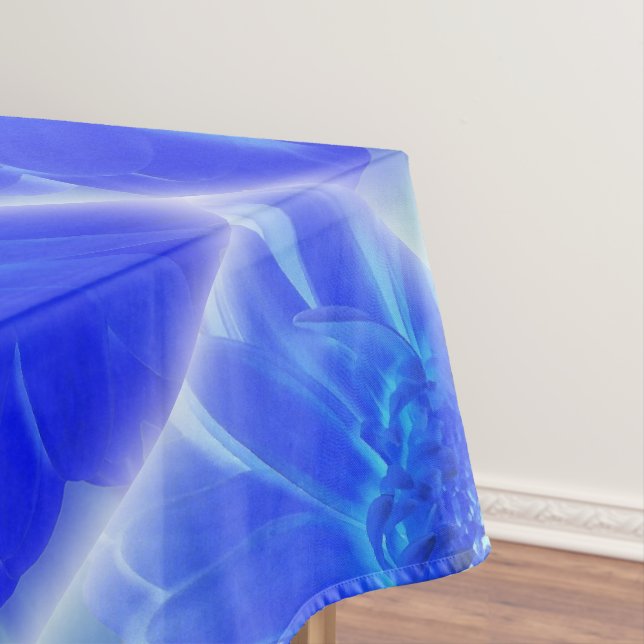electric blue gerbera tablecloth (In Situ)