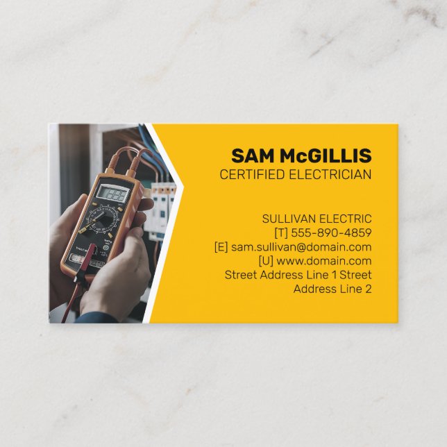 Electrician Electrical Contractor Business Card (Front)