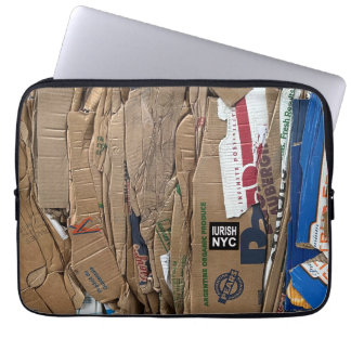 Electronics & Tech Accessories > Tablet & Laptop C Sleeve