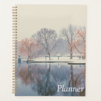 Elegant 2025 planner