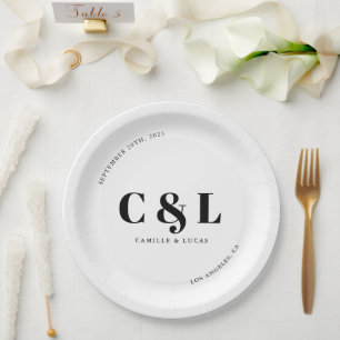 Elegant and trendy wedding paper plate