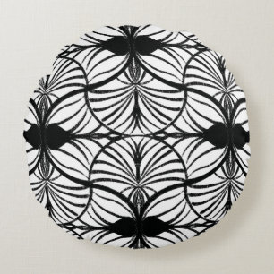 Elegant Art Deco Black & White Gouache Scallops Round Cushion