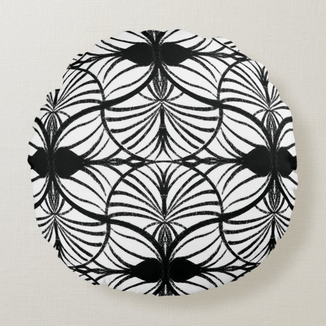 Elegant Art Deco Black & White Gouache Scallops Round Cushion (Front)