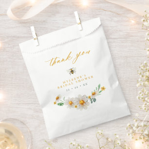 Elegant Bee and Daisies Bridal Shower Favour Bag