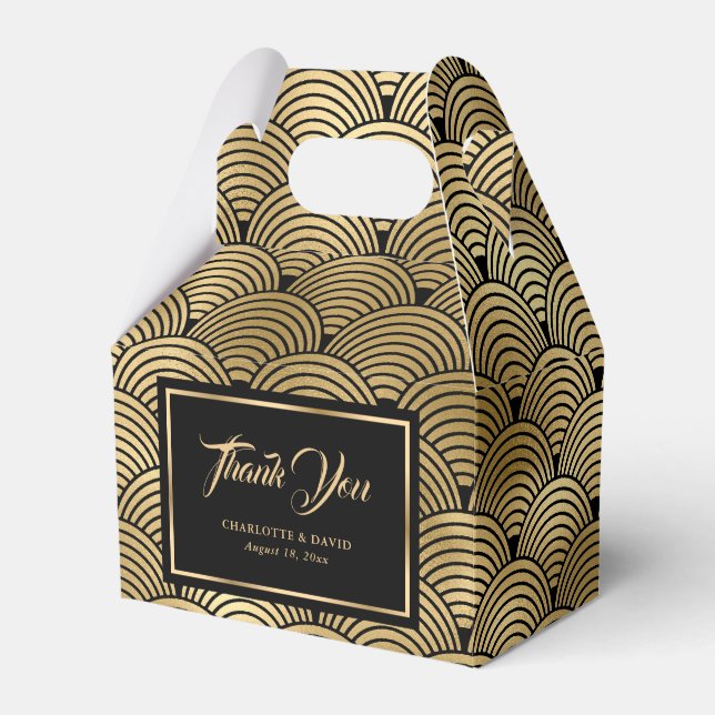 Elegant Black and Gold Seashell Scales Wedding Favour Box (Front Side)