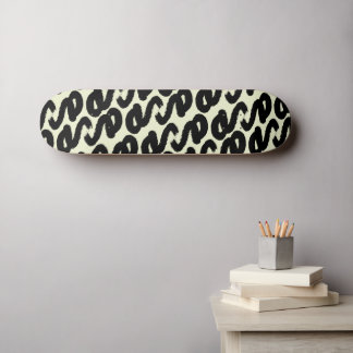 Elegant black and white abstract pattern skateboard