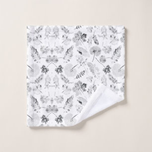 Elegant black and white floral design showcasing d bath towel set