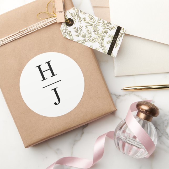 Elegant Black and White Wedding Monogram Classic Round Sticker (Gifting)