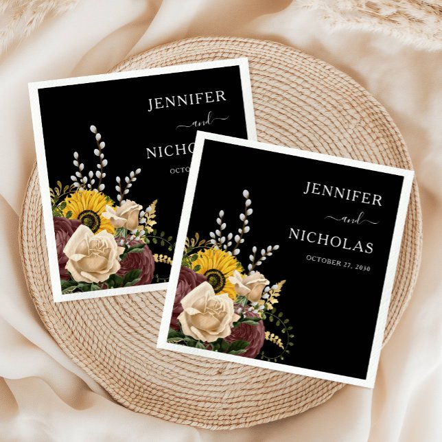  Elegant Black Floral Wedding Napkin (Elegant Black Floral Wedding Napkins)