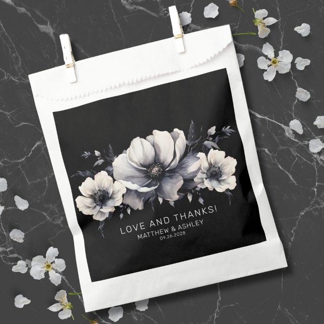 Elegant Black Floral Wedding Thank You Favour Bag (Elegant Black Floral Wedding Favor Bag)