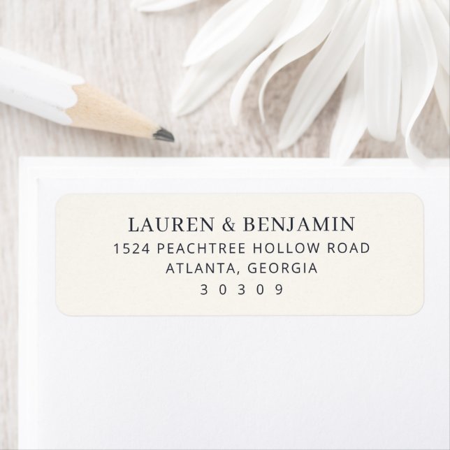Elegant Black Minimalist Return Address Label (Insitu)