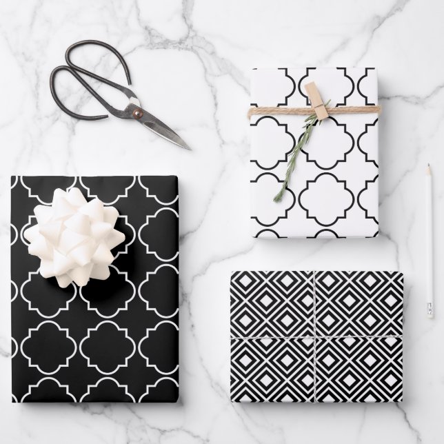 Elegant black & white quatrefoil pattern Christmas Wrapping Paper Sheet (Front)