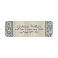 Elegant Blue and Beige Baroque Pattern