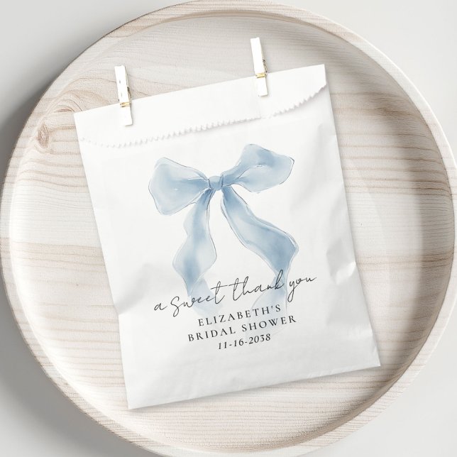 Elegant Blue Bow Bridal Shower Thank You Favour Bag (Elegant Blue Bow Bridal Shower Thank You Favor Bag)