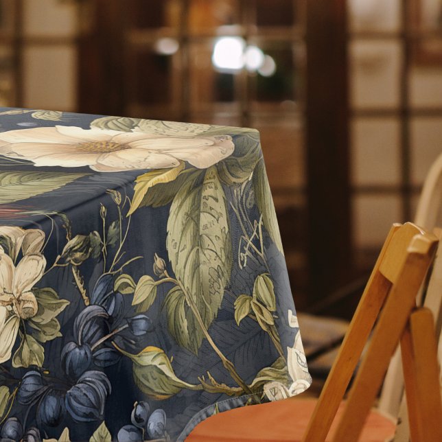 Elegant Blue Cream Floral Pattern Tablecloth (Creator Uploaded)