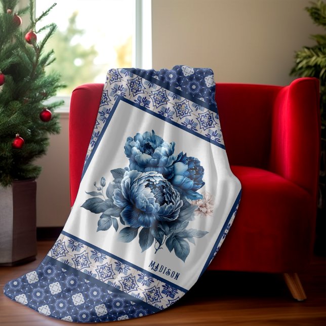 Elegant Blue flowers chinoiserie toile monogram Fleece Blanket (Creator Uploaded)
