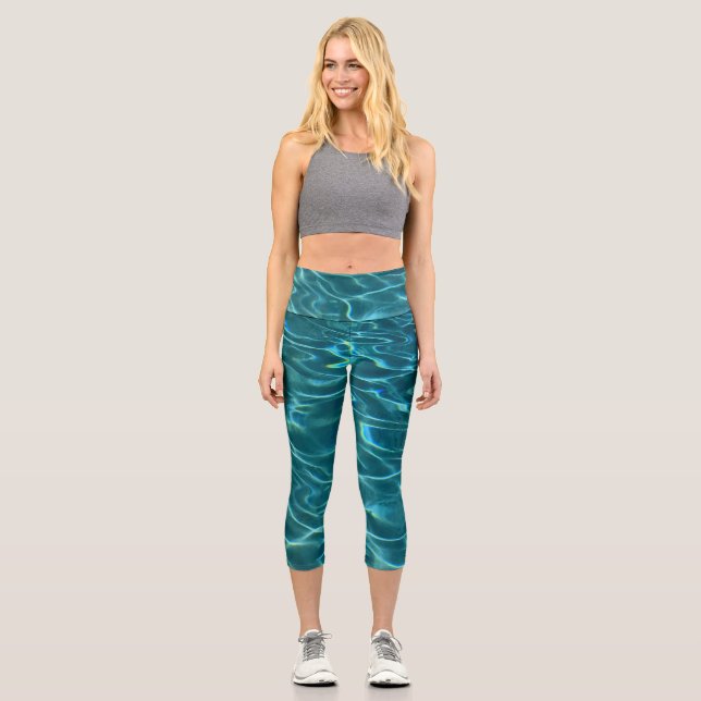 Elegant blue teal water pattern ocean lake waves capri leggings (Front)