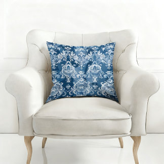 ELEGANT BLUE VINTAGE PATTERNED CUSHION