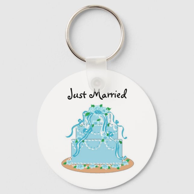 Elegant Blue Wedding Cake - Just Married Key Ring (Front)