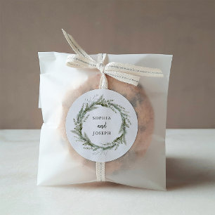 Elegant Bouquet   Christmas Holiday Wedding Classic Round Sticker