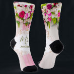 Elegant Bright Pink Floral Wedding Mrs. Socks<br><div class="desc">Elegant Bright Pink Floral Wedding socks.
Personalised socks make a unique wedding gift for the new Mrs! This minimalist floral design with custom text that can be personalised with the last name.
Do you have specific personal design wishes? Feel free to contact me blackflyoleg@gmail.com</div>