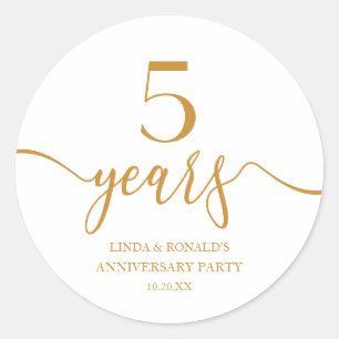 Elegant Champagne 5th Wedding Anniversary Classic Round Sticker
