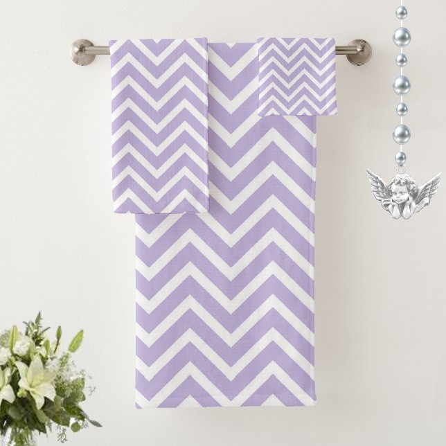 Elegant Chevron Pattern on Grey and White Bath Towel Set (Creator Uploaded)