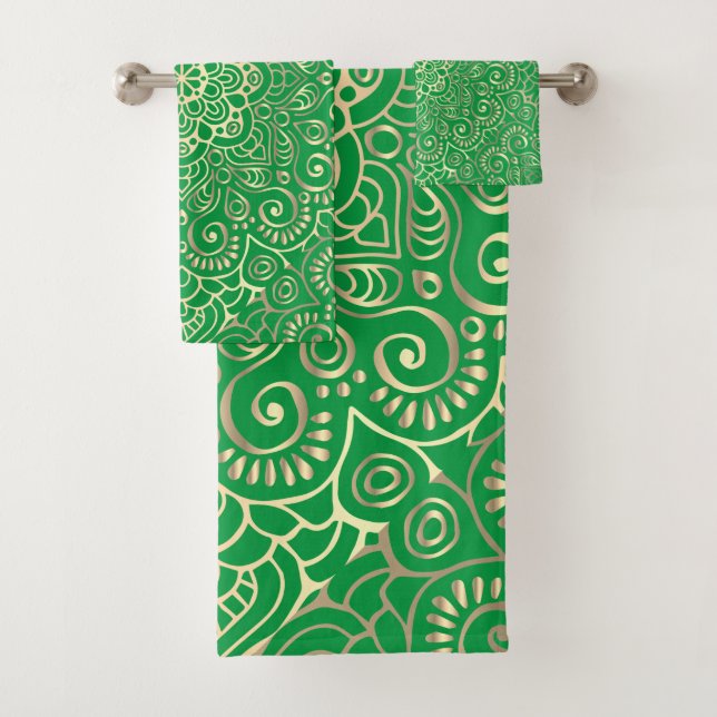 Elegant Chic Gold Mandala Green Bath Towel Set (Insitu)