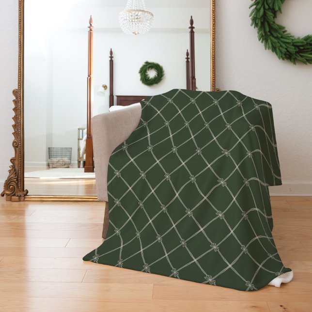Elegant Chic Minimal Bow & Ribbon Pattern Green Fleece Blanket (Elegant Chic Minimal Bow & Ribbon Pattern Green Fleece Blanket)