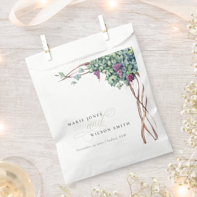 Elegant Chic Watercolor Grapevine Foliage Wedding Favour Bag (Clipped)