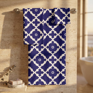 Elegant Classic Navy Blue and White Mosaic Pattern Bath Towel Set