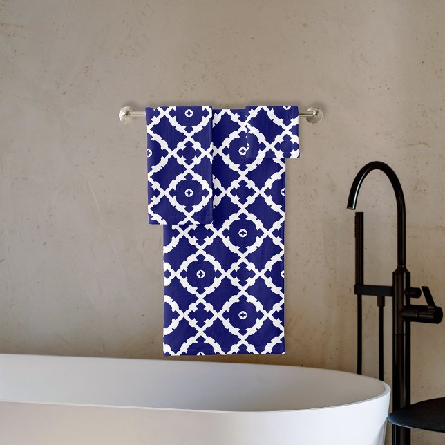 Elegant Classic Navy Blue and White Mosaic Pattern Bath Towel Set (Creator Uploaded)