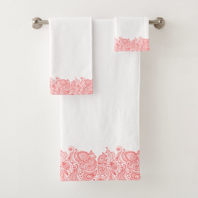 Elegant Coral-red Floral Paisley Birder Bath Towel Set (Insitu)